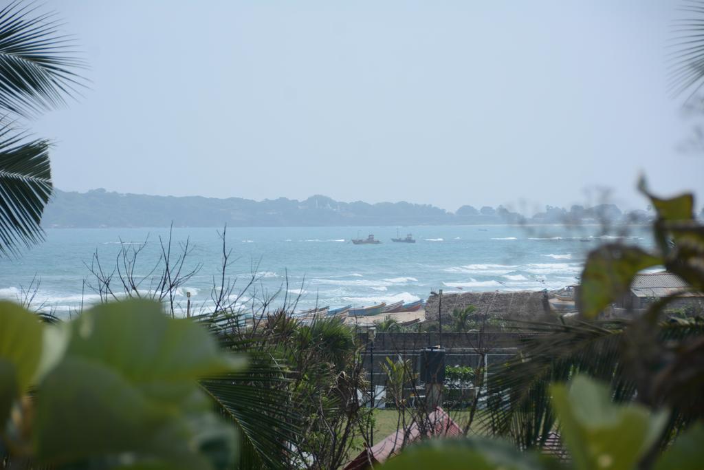 Hotel Tobiko Trincomalee Kültér fotó